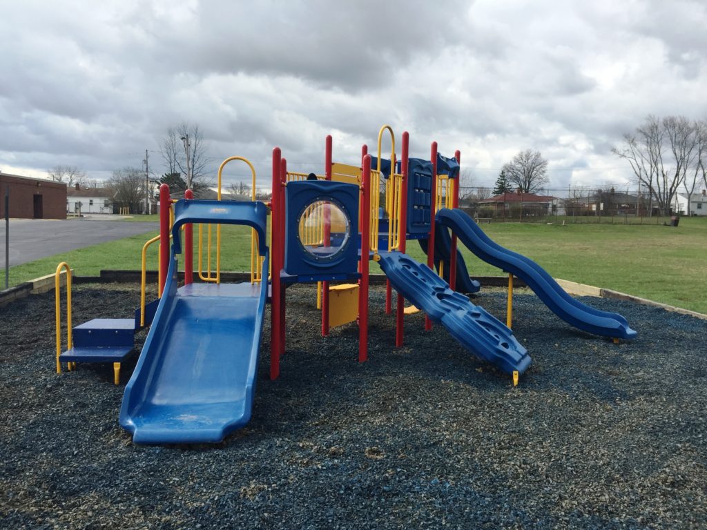 Eastwood Elementary Warrensville Hts, OH Snider Recreation 800.888.2889