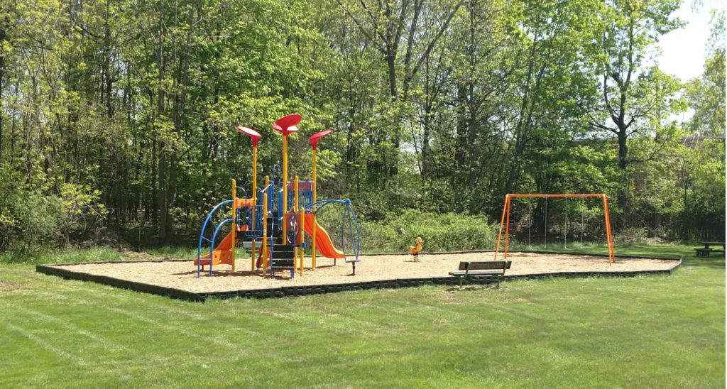 Westview North Apartments Parma, OH Snider Recreation 800.888.2889