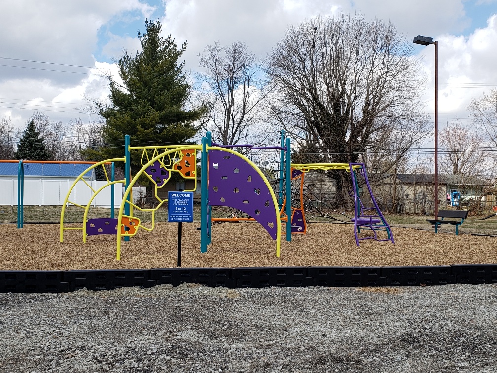 East Park, New Whiteland, Indiana Snider Recreation 800.888.2889