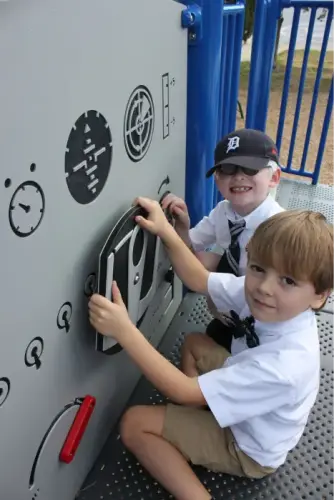 St Paul on the Lake Catholic School – Grosse Pointe Farms